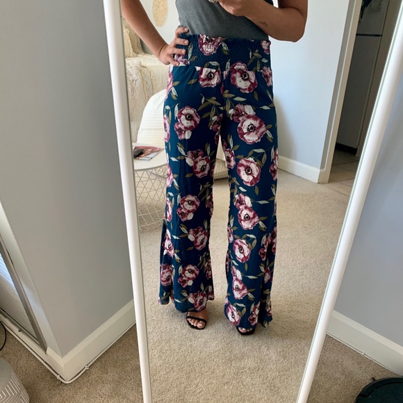 Altar’d State Bell Bottom Flowy Pants - Picture 3 of 3